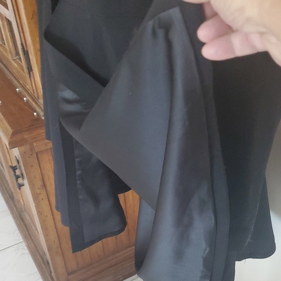 Hot Topic Black Women's Jacket - Picture 4 of 12